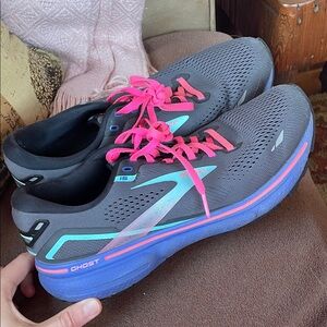 Brooks Ghost 15 Women's Athletic Shoes - Gray with Pink Size 11